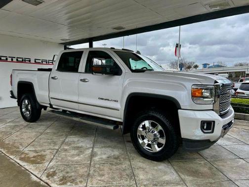 2019 GMC Sierra 3500 Denali