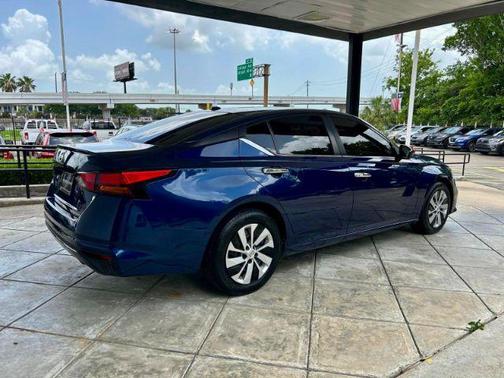 2020 Nissan Altima S FWD