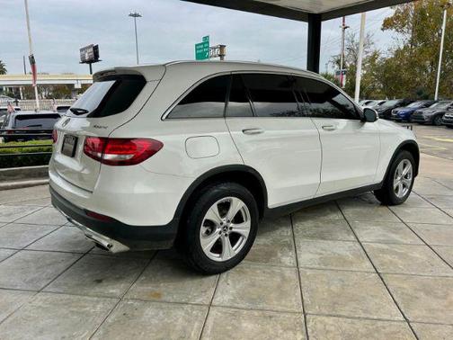 2018 Mercedes-Benz GLC 300 4MATIC