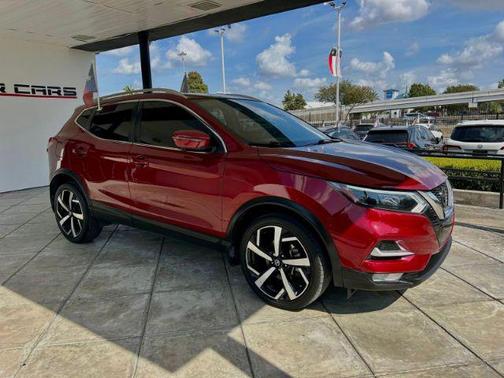 2021 Nissan Rogue Sport SL