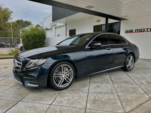 2017 Mercedes-Benz E-Class E300 Luxury Sedan