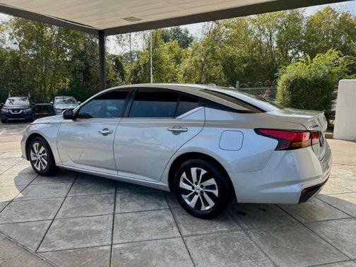 2020 Nissan Altima S FWD