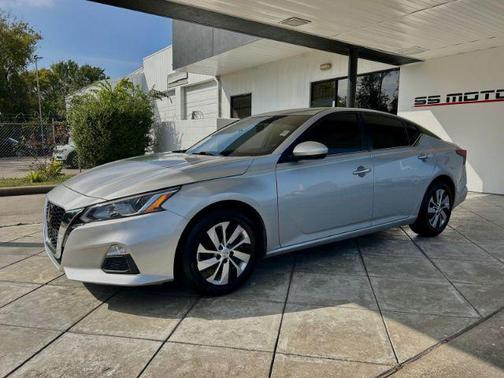 2020 Nissan Altima S FWD