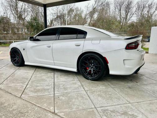 2016 Dodge Charger SRT Hellcat