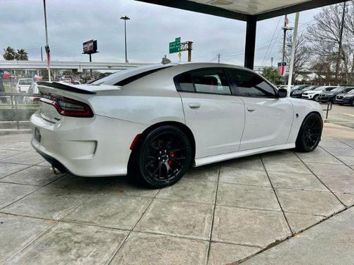 2016 Dodge Charger SRT Hellcat