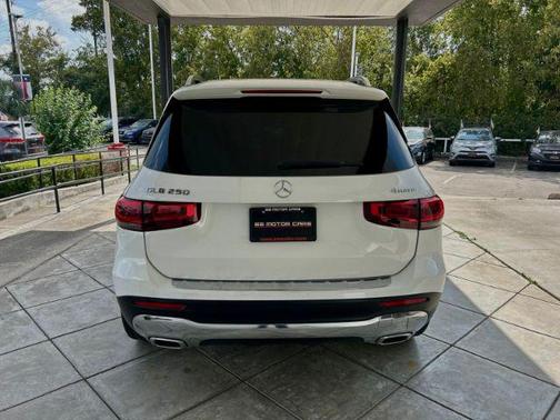2021 Mercedes-Benz GLB 250 4MATIC