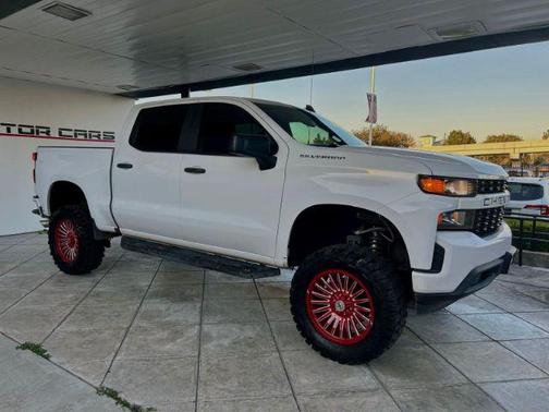 2019 Chevrolet Silverado 1500 Custom