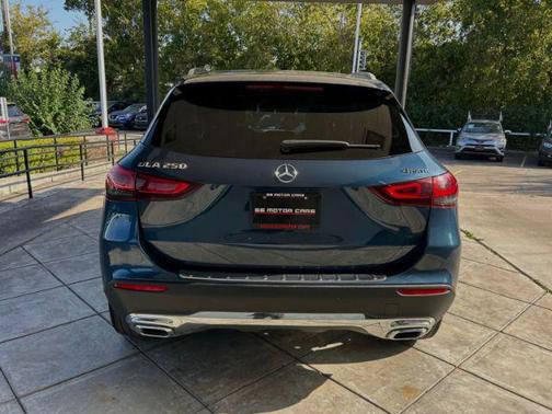 2021 Mercedes-Benz GLA 250 Base 4MATIC