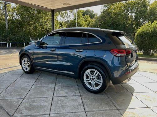 2021 Mercedes-Benz GLA 250 Base 4MATIC