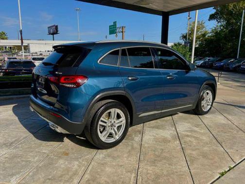 2021 Mercedes-Benz GLA 250 Base 4MATIC