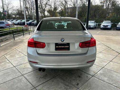 2018 BMW 330 330i SULEV Sedan