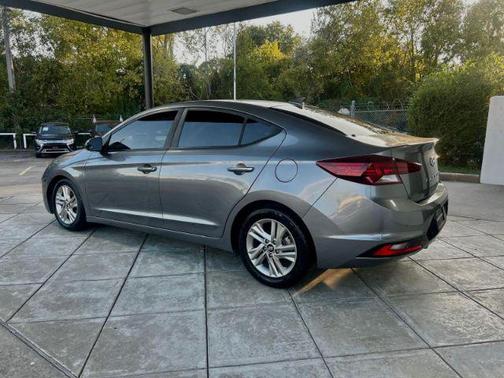 2019 Hyundai ELANTRA Limited