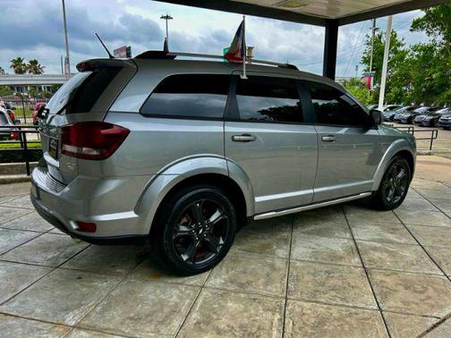2018 Dodge Journey Crossroad