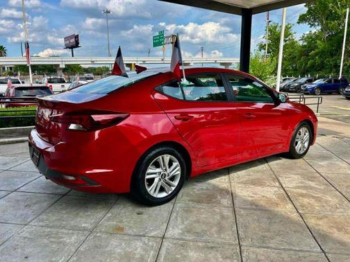 2020 Hyundai ELANTRA Limited