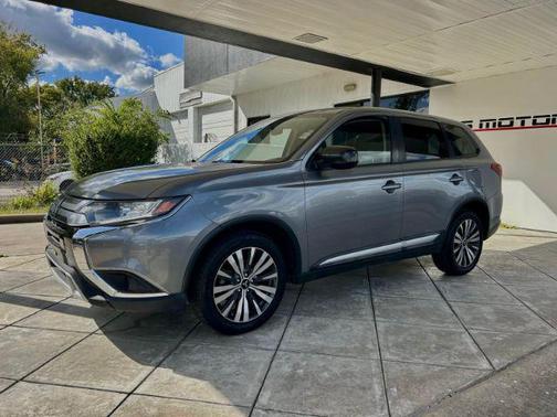 2019 Mitsubishi Outlander ES