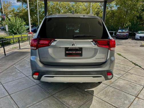 2019 Mitsubishi Outlander ES