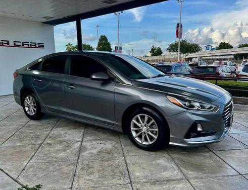 2018 Hyundai SONATA SE