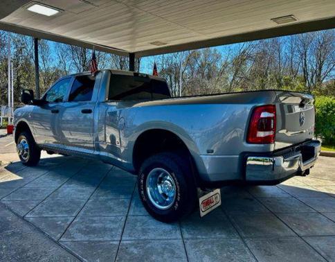 2024 RAM 3500 Tradesman Crew Cab 4x4 8' Box