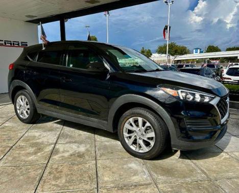 2021 Hyundai TUCSON SE