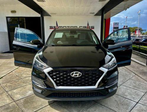 2021 Hyundai TUCSON SE