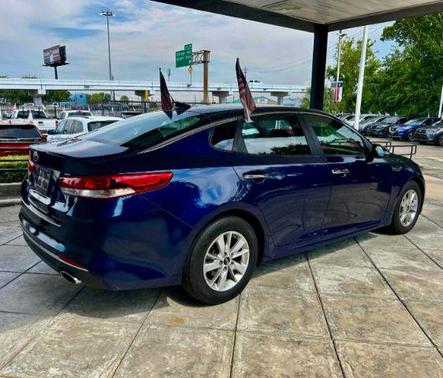 2018 Kia Optima LX