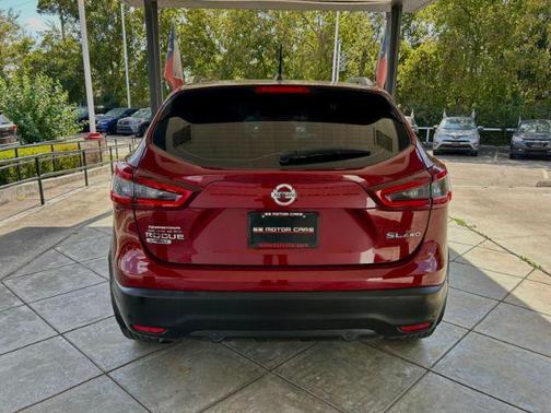 2021 Nissan Rogue Sport SL