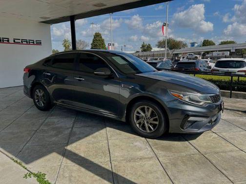 2020 Kia Optima LX