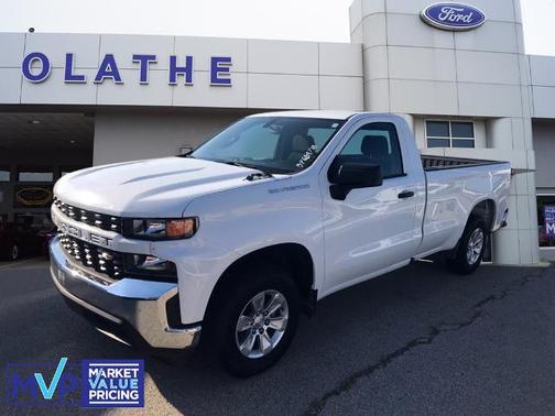 Photo 1 of 27 of 2021 Chevrolet Silverado 1500 WT
