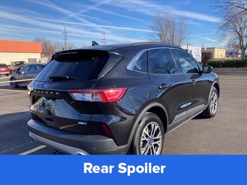 Photo 3 of 24 of 2020 Ford Escape SEL
