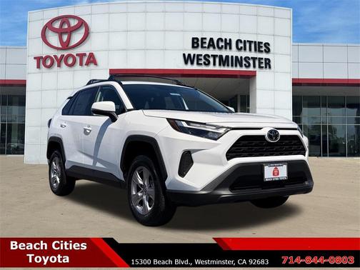 2025 Toyota RAV4 XLE