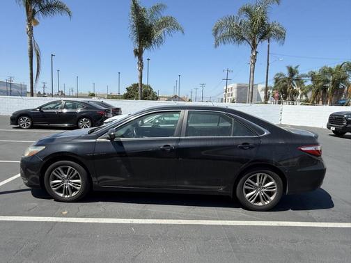 2015 Toyota Camry SE