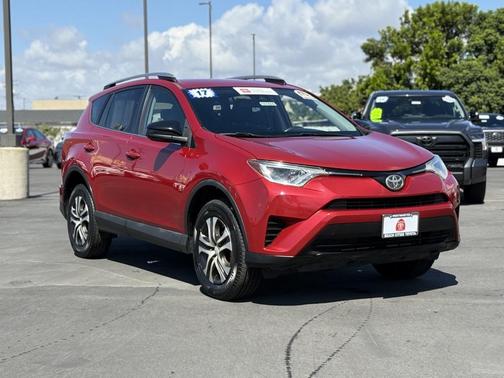 2017 Toyota RAV4 LE