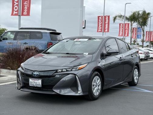 2021 Toyota Prius Prime XLE