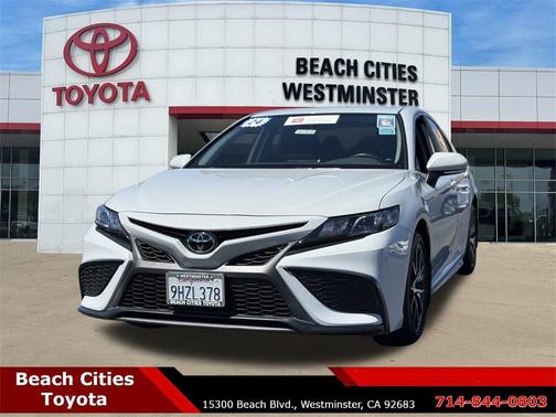 2024 Toyota Camry SE