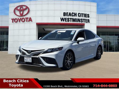 2024 Toyota Camry SE