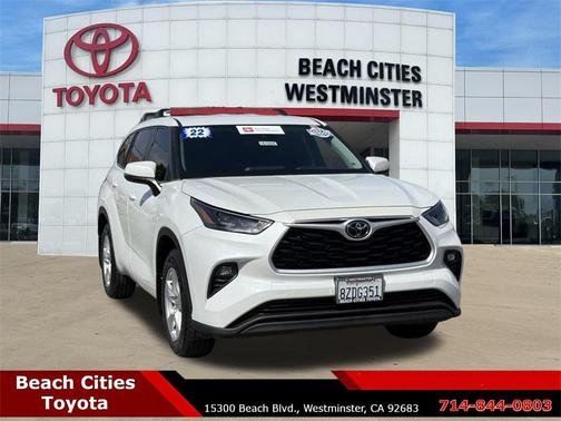 2022 Toyota Highlander LE