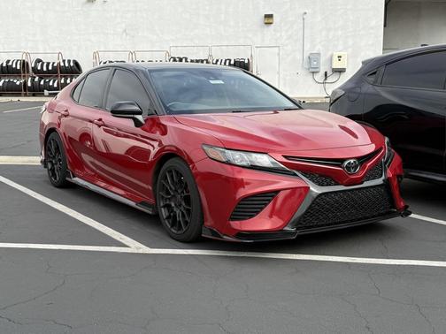 2020 Toyota Camry TRD