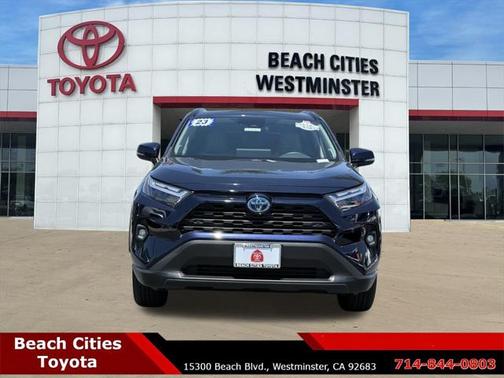 2023 Toyota RAV4 Hybrid XLE Premium