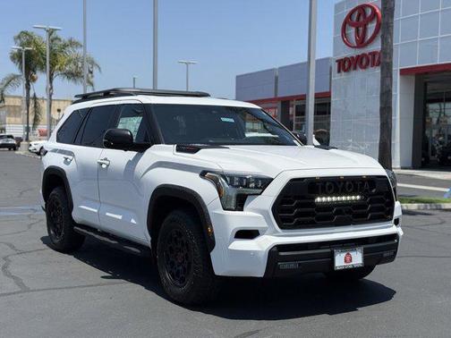 2025 Toyota Sequoia Base
