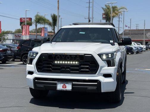 2025 Toyota Sequoia Base