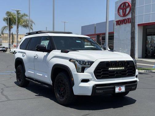 2025 Toyota Sequoia Base
