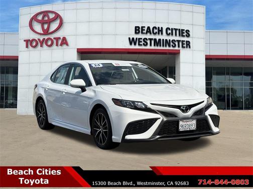 2024 Toyota Camry SE