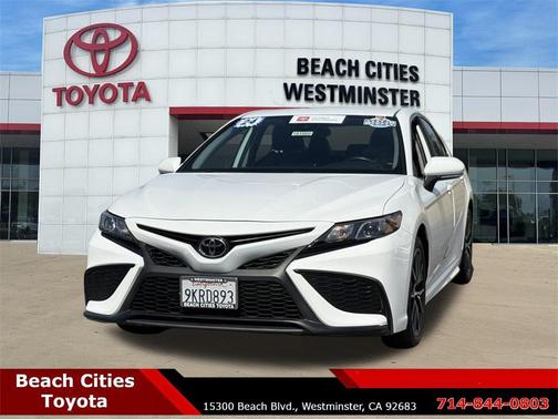 2024 Toyota Camry SE
