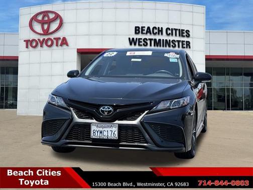 2022 Toyota Camry SE