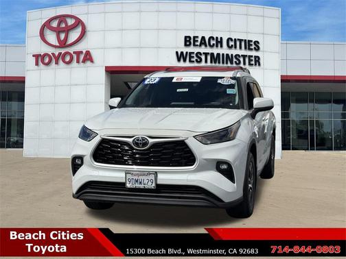 2023 Toyota Highlander XLE