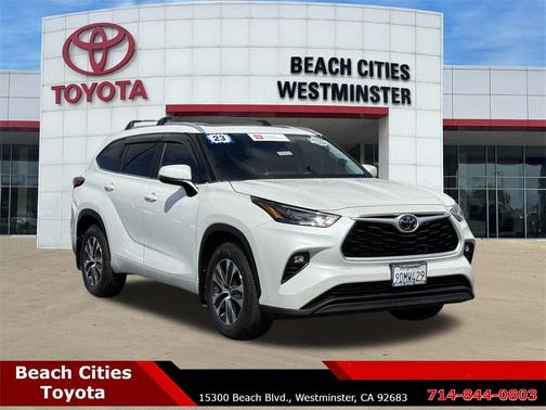 2023 Toyota Highlander XLE