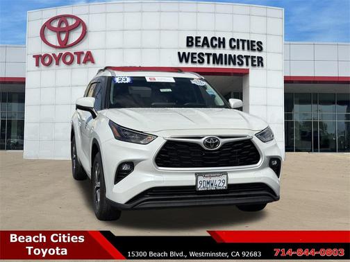 2023 Toyota Highlander XLE