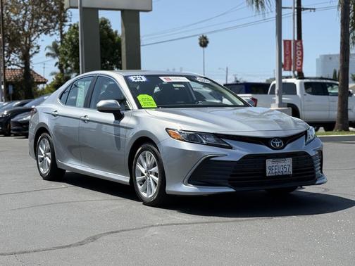 2023 Toyota Camry LE