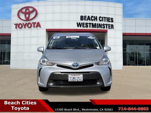 2016 Toyota Prius v Four