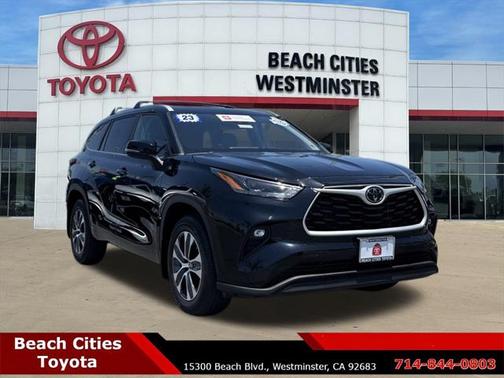 2023 Toyota Highlander XLE